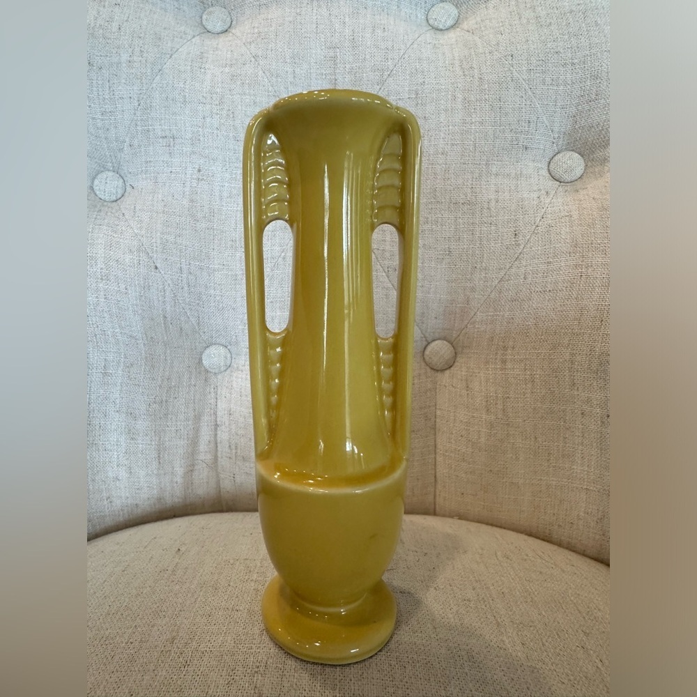 Vintage SHAWNEE POTTERY MCM Art Deco Double Handle Bud Vase Gold Yellow 8" H